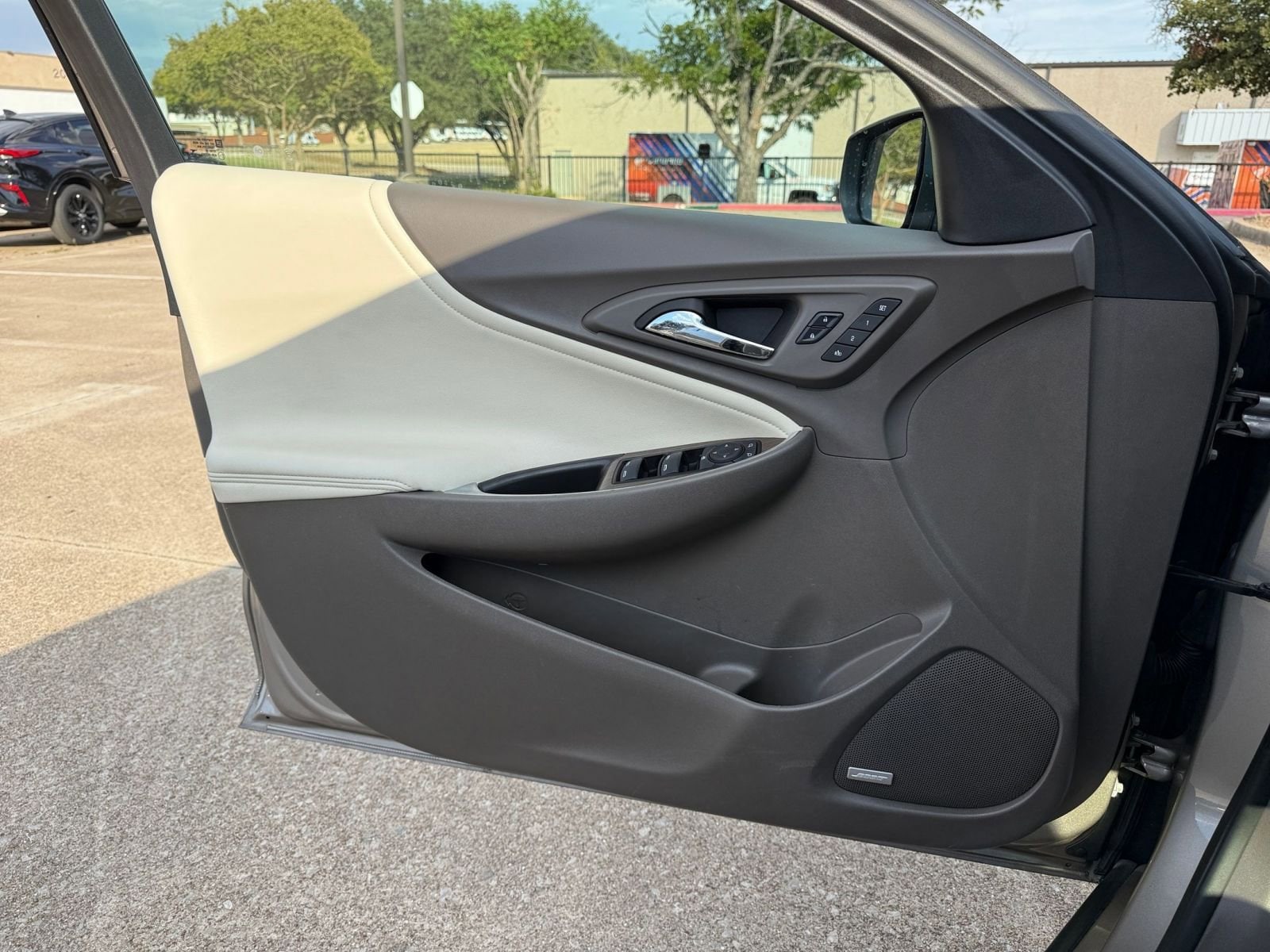 Thumbnail: 2024 Chevrolet Malibu - 20