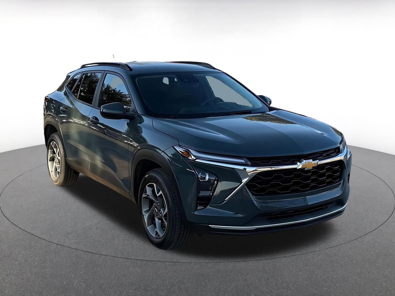 Thumbnail: 2025 Chevrolet Trax - 1