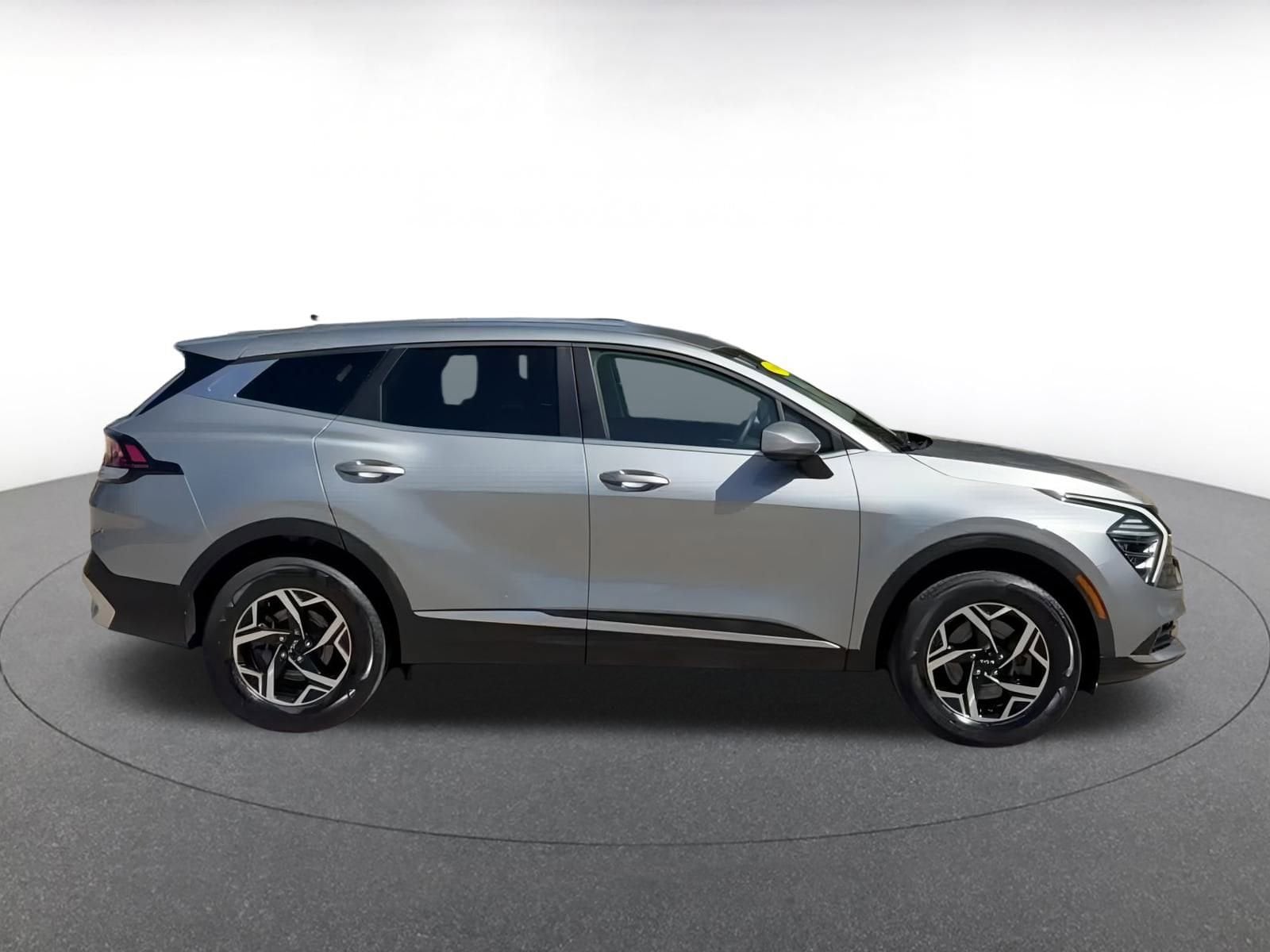 Thumbnail: 2024 Kia Sportage - 16