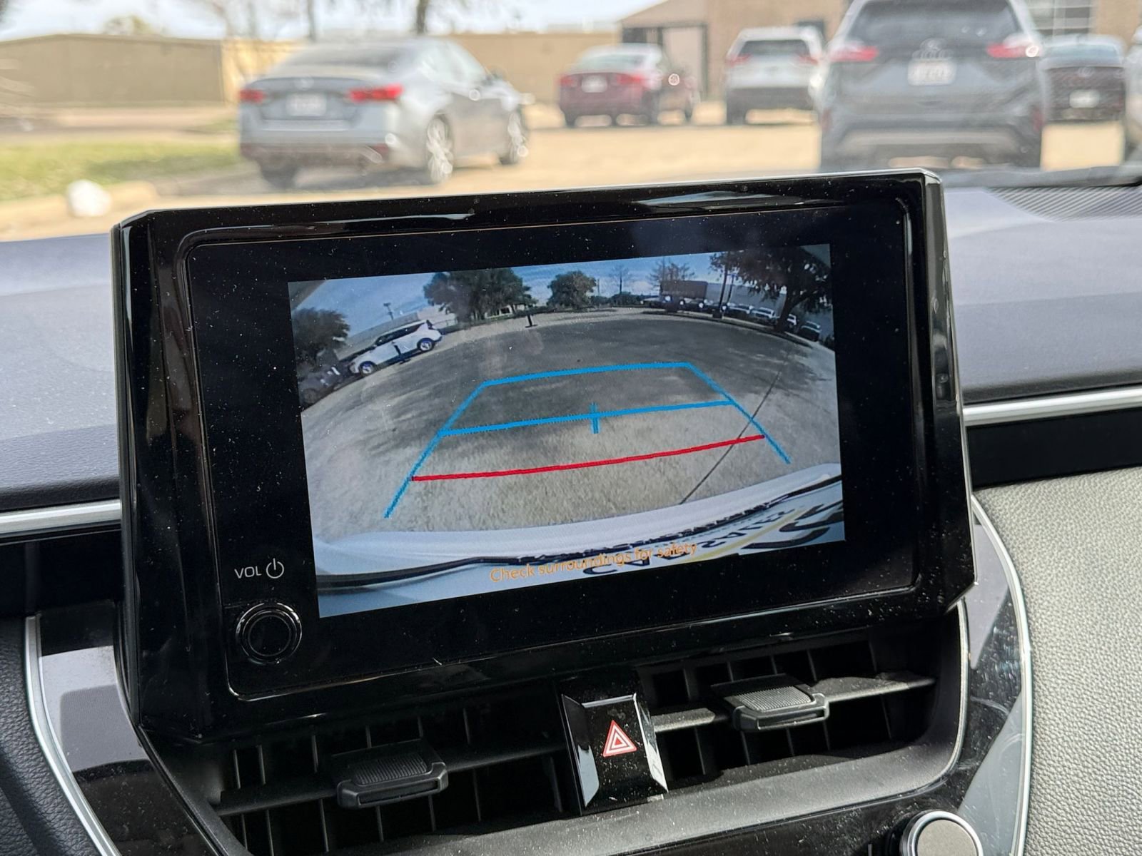 Thumbnail: 2025 Toyota Corolla - 24