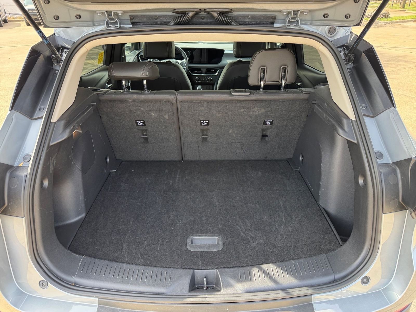 Thumbnail: 2025 Buick Encore GX - 32