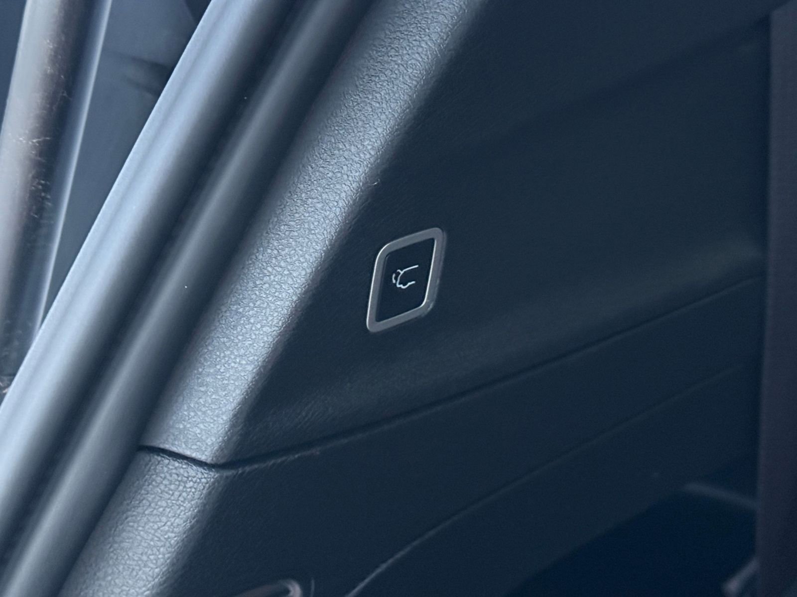 Thumbnail: 2025 Chrysler Pacifica - 24