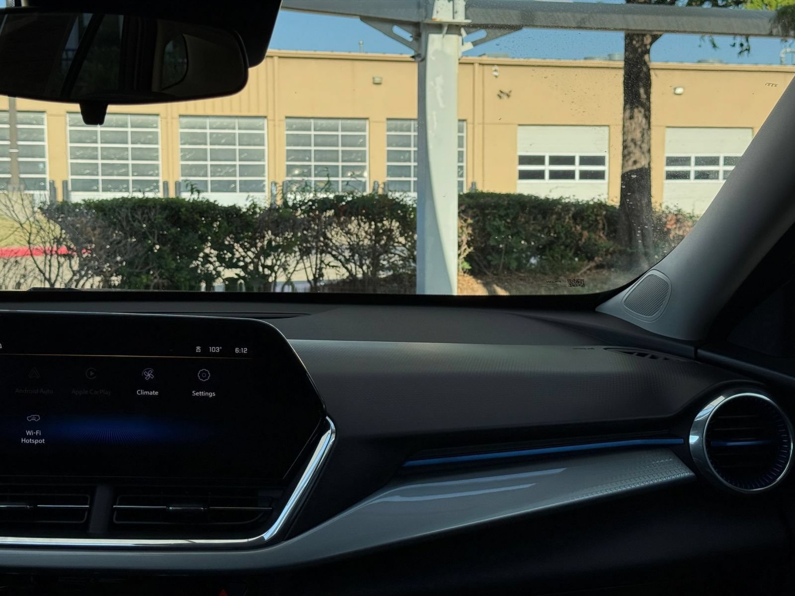 Thumbnail: 2025 Chevrolet Trax - 35