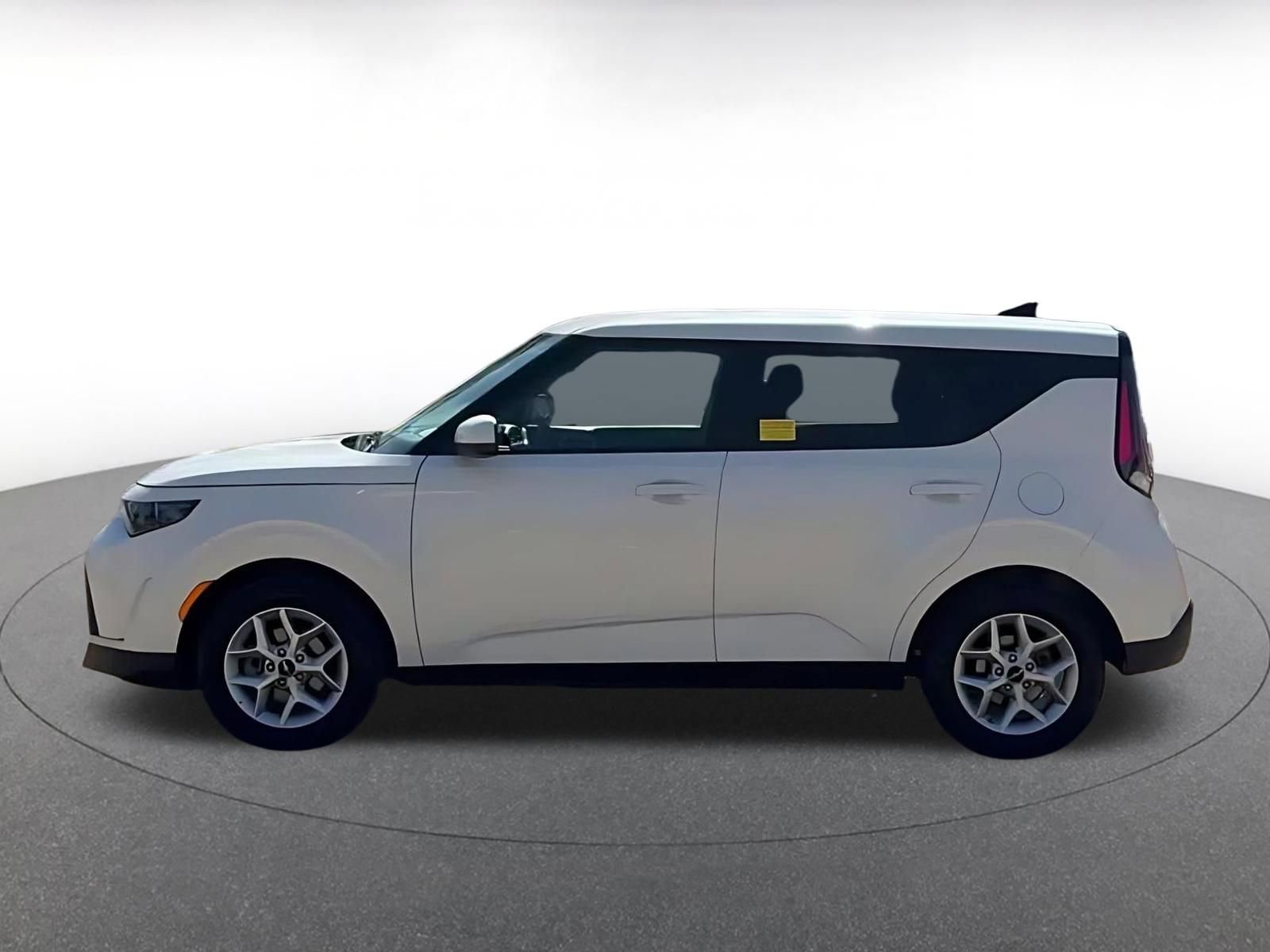 Thumbnail: 2025 Kia Soul - 10