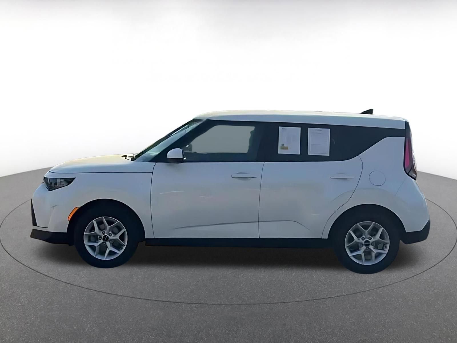 Thumbnail: 2025 Kia Soul - 9