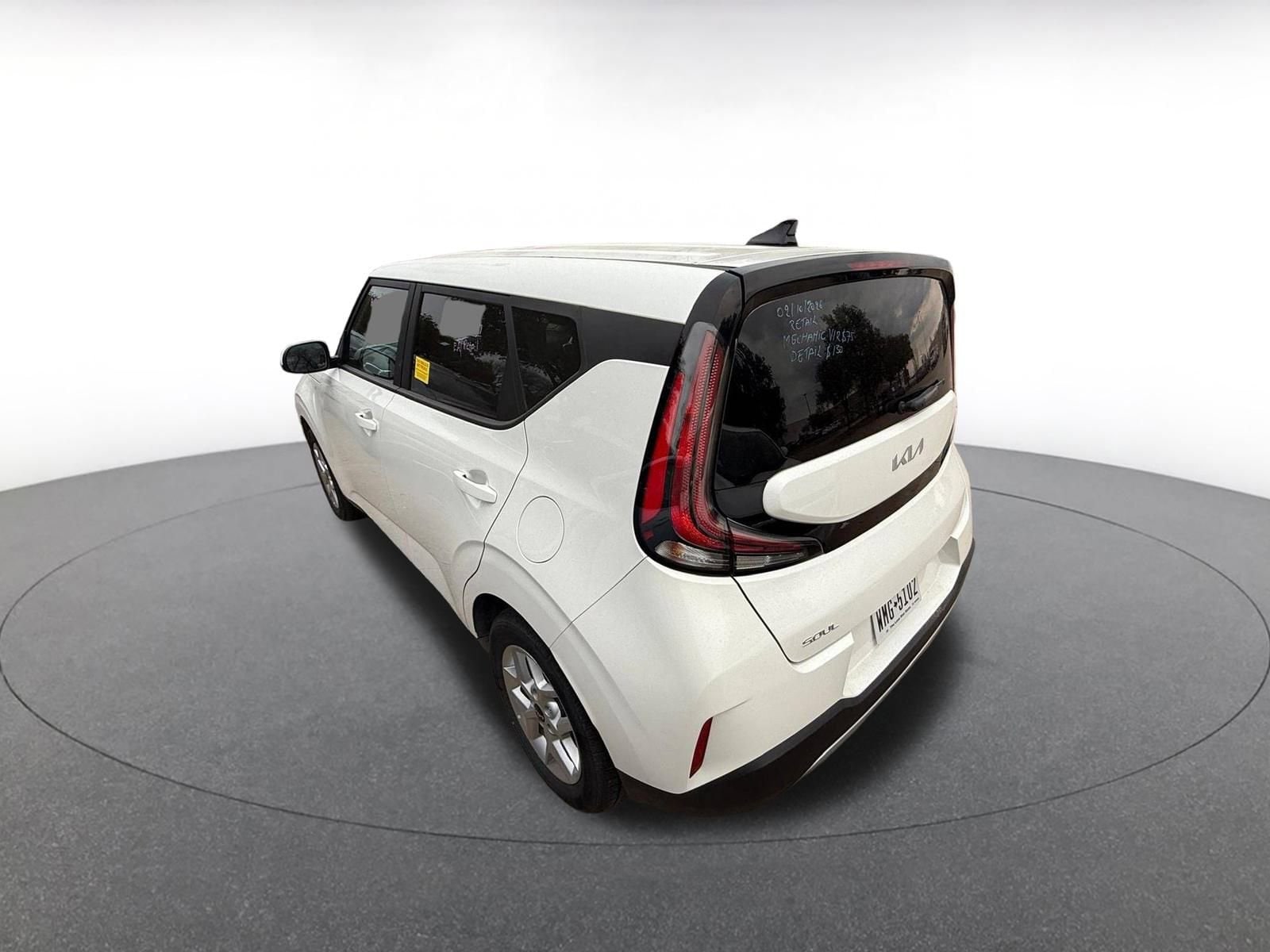 Thumbnail: 2025 Kia Soul - 3