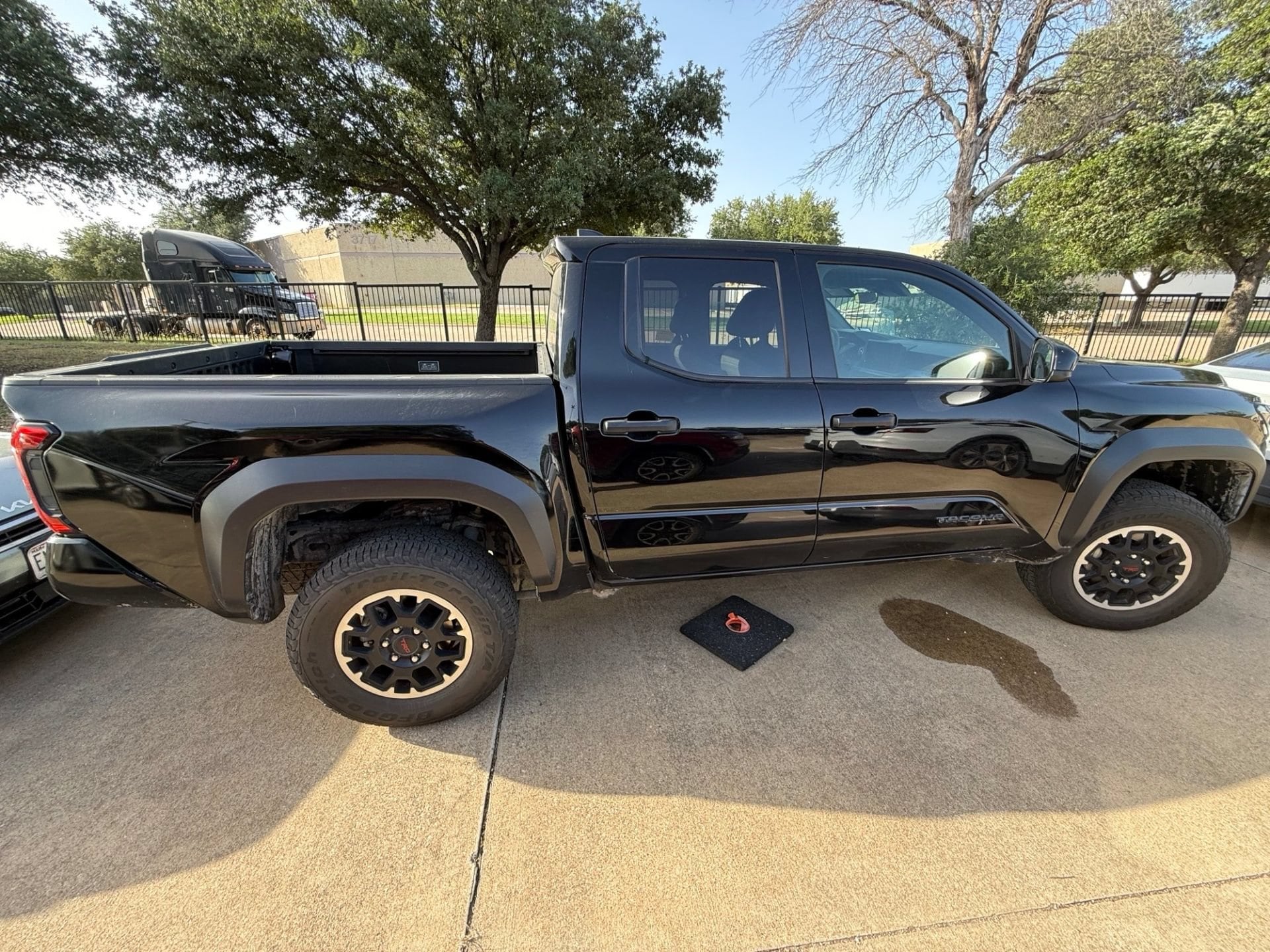 Thumbnail: 2025 Toyota Tacoma - 3