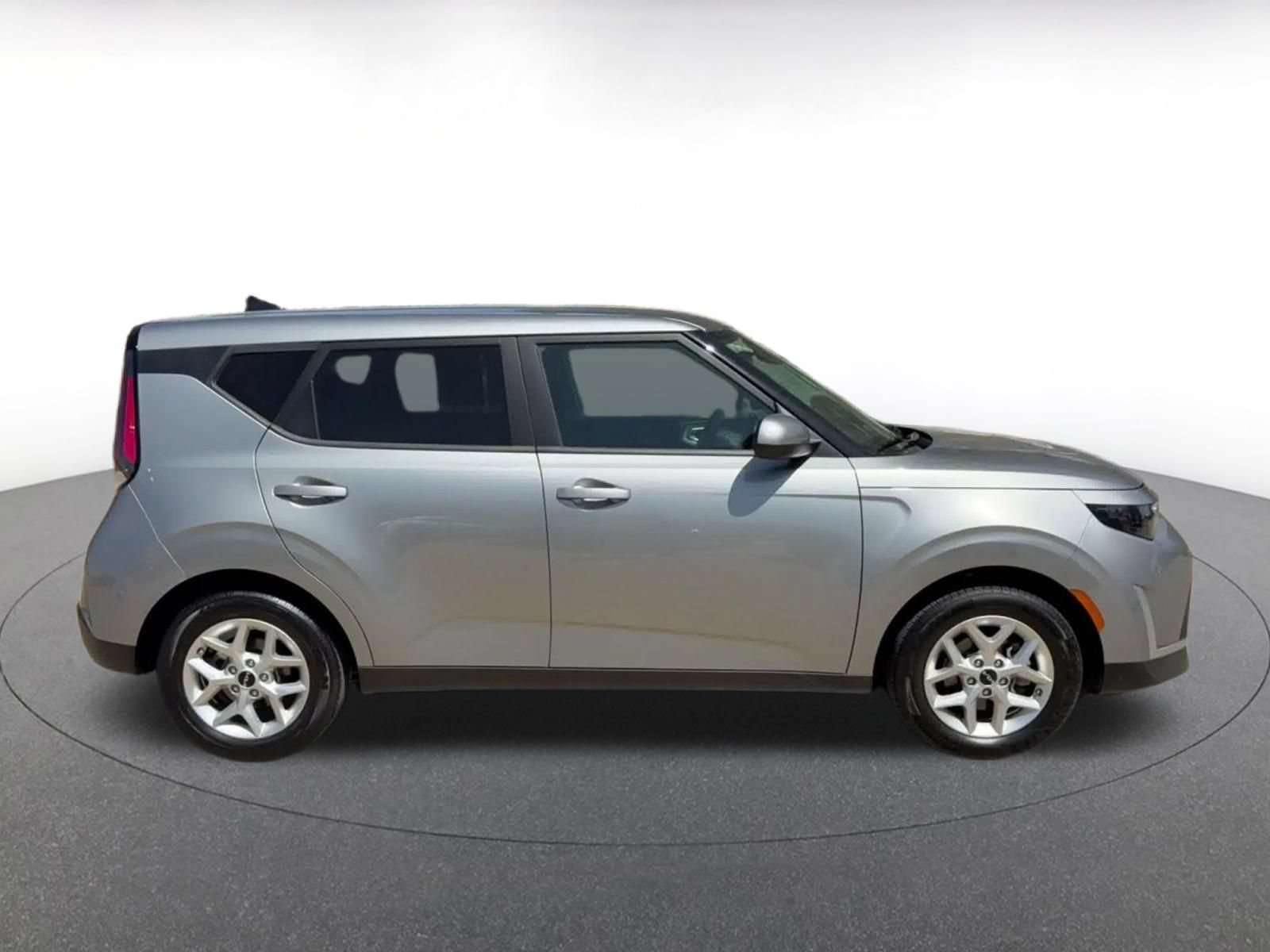 Thumbnail: 2025 Kia Soul - 15