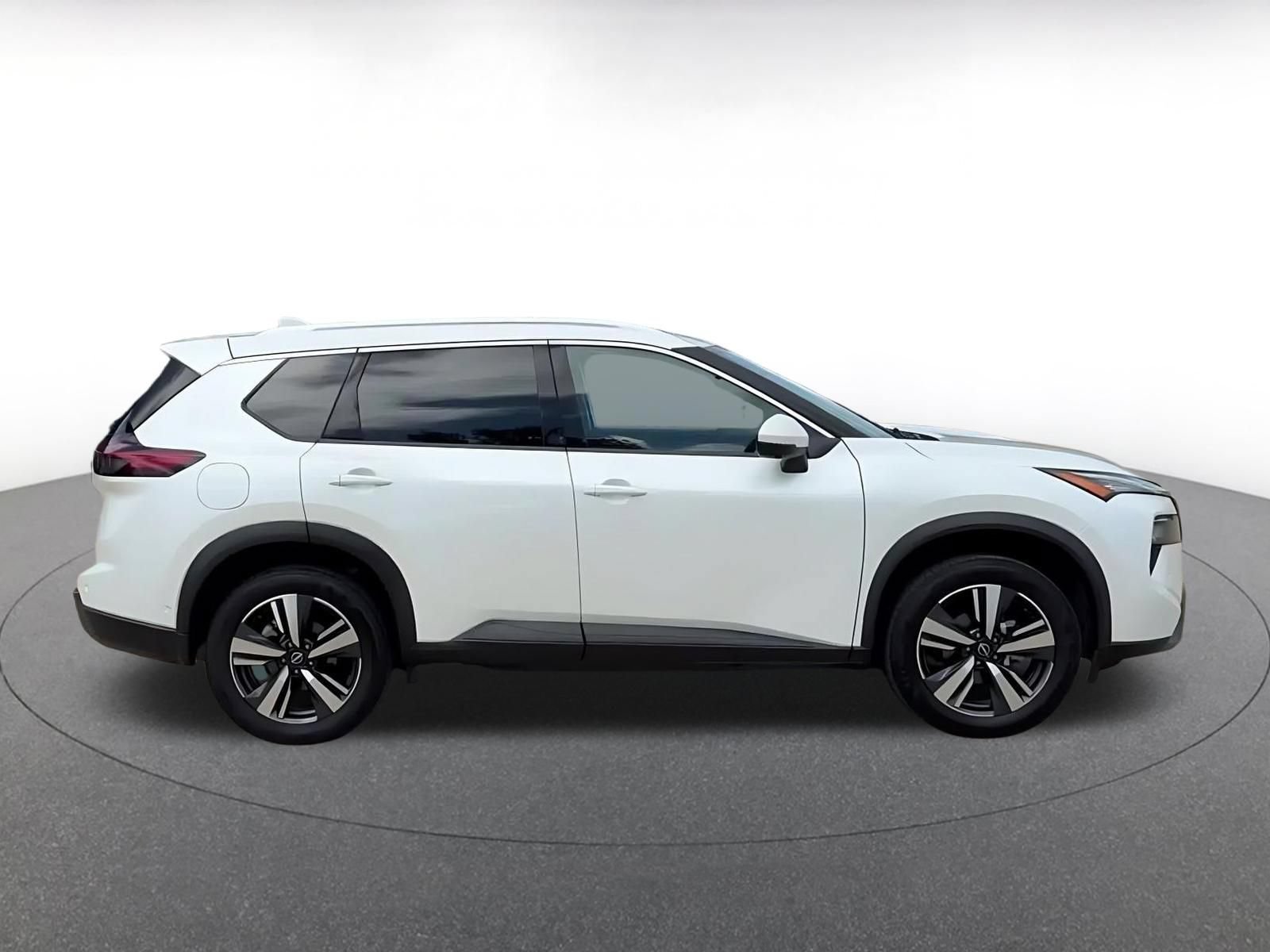 Thumbnail: 2026 Nissan Rogue - 15