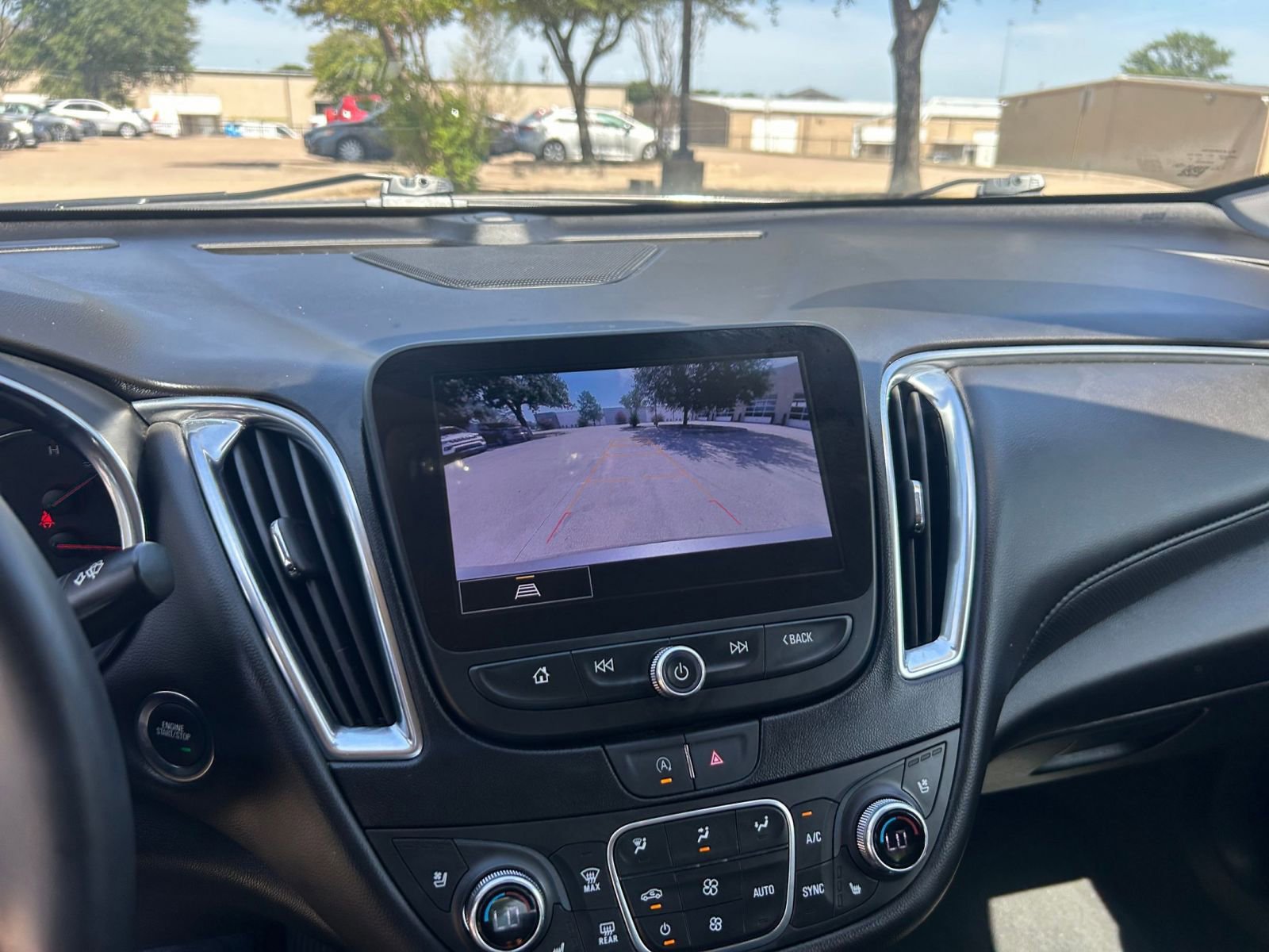 Thumbnail: 2024 Chevrolet Malibu - 17