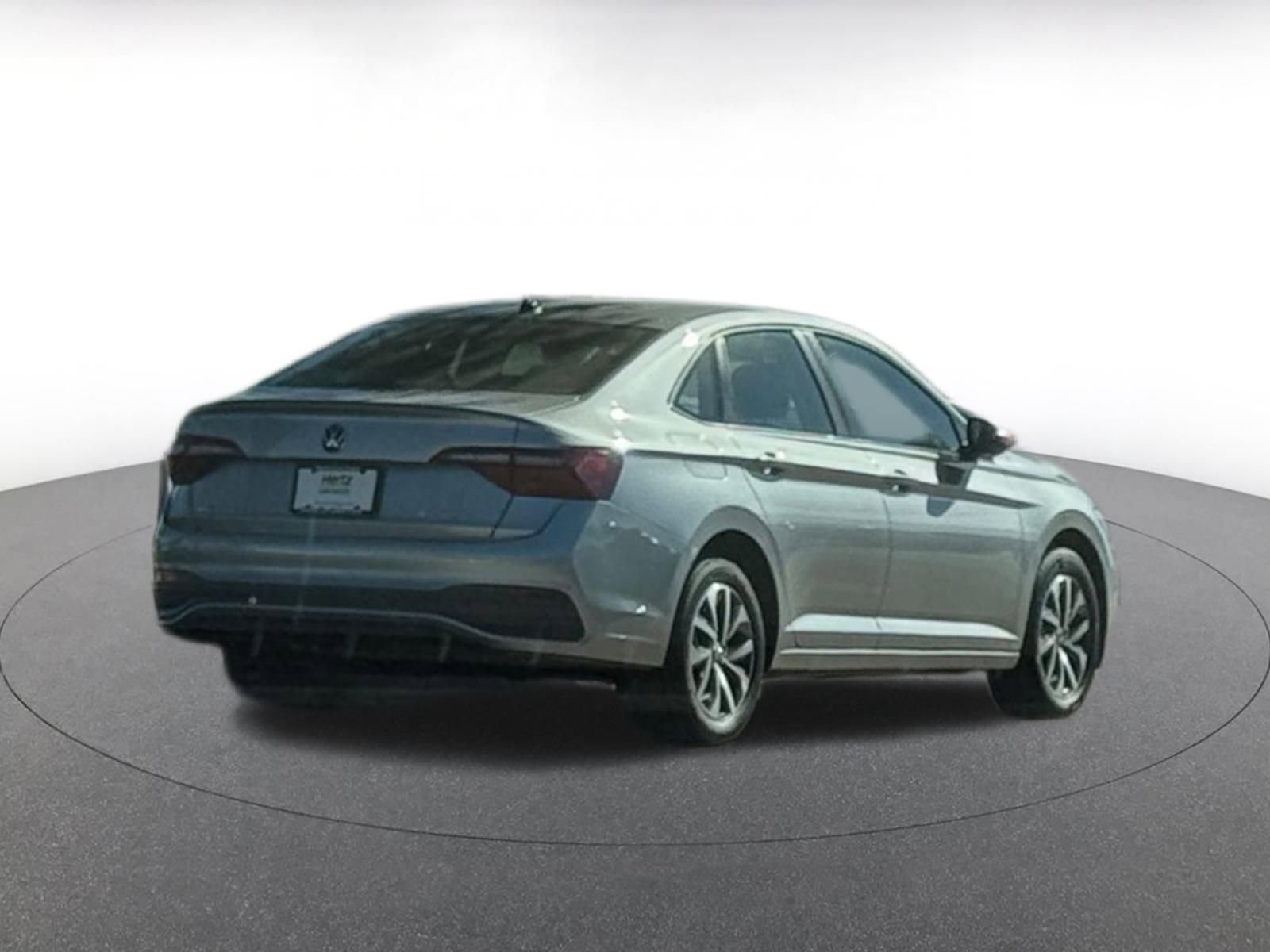 Thumbnail: 2025 Volkswagen Jetta - 16