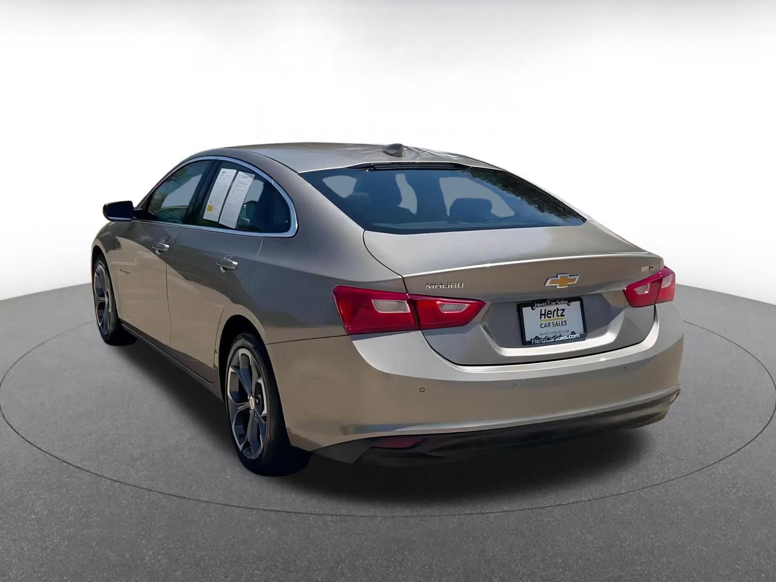 Thumbnail: 2024 Chevrolet Malibu - 11
