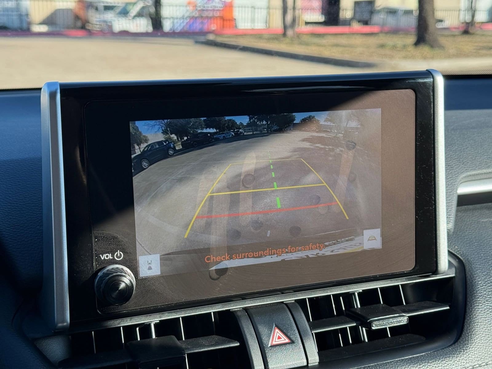 Thumbnail: 2025 Toyota RAV4 - 17