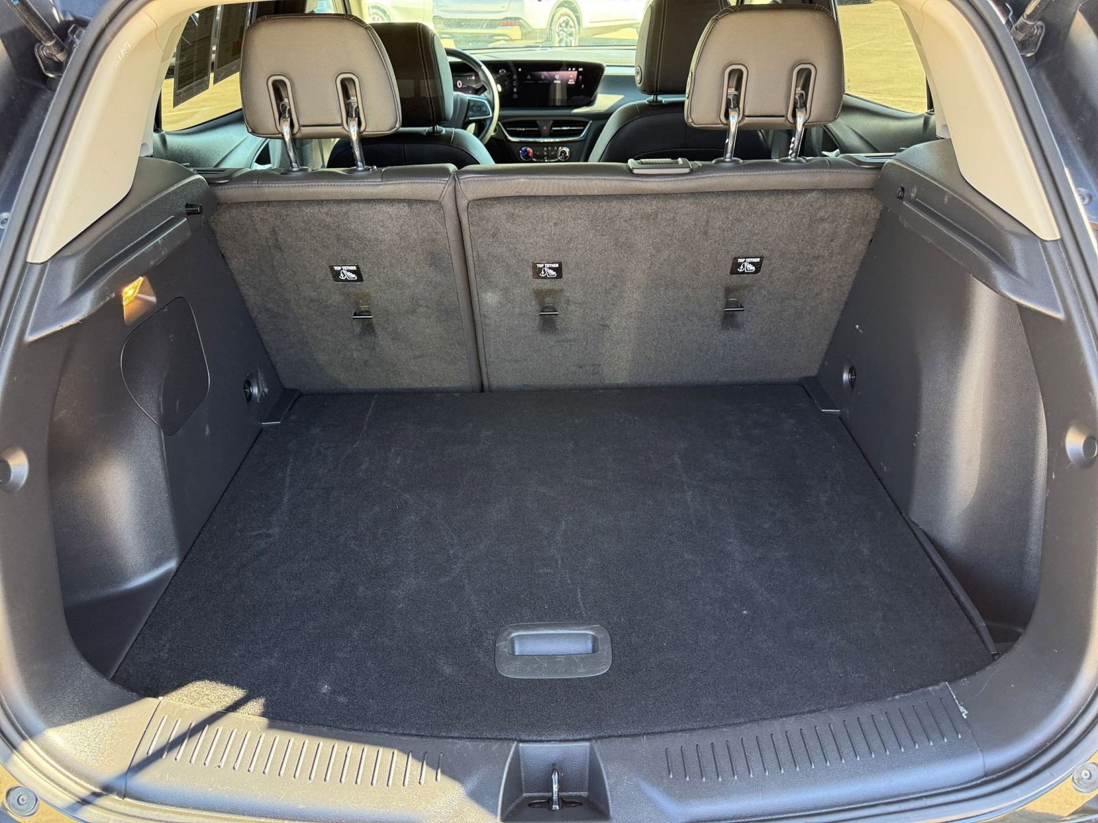 Thumbnail: 2025 Buick Encore GX - 32