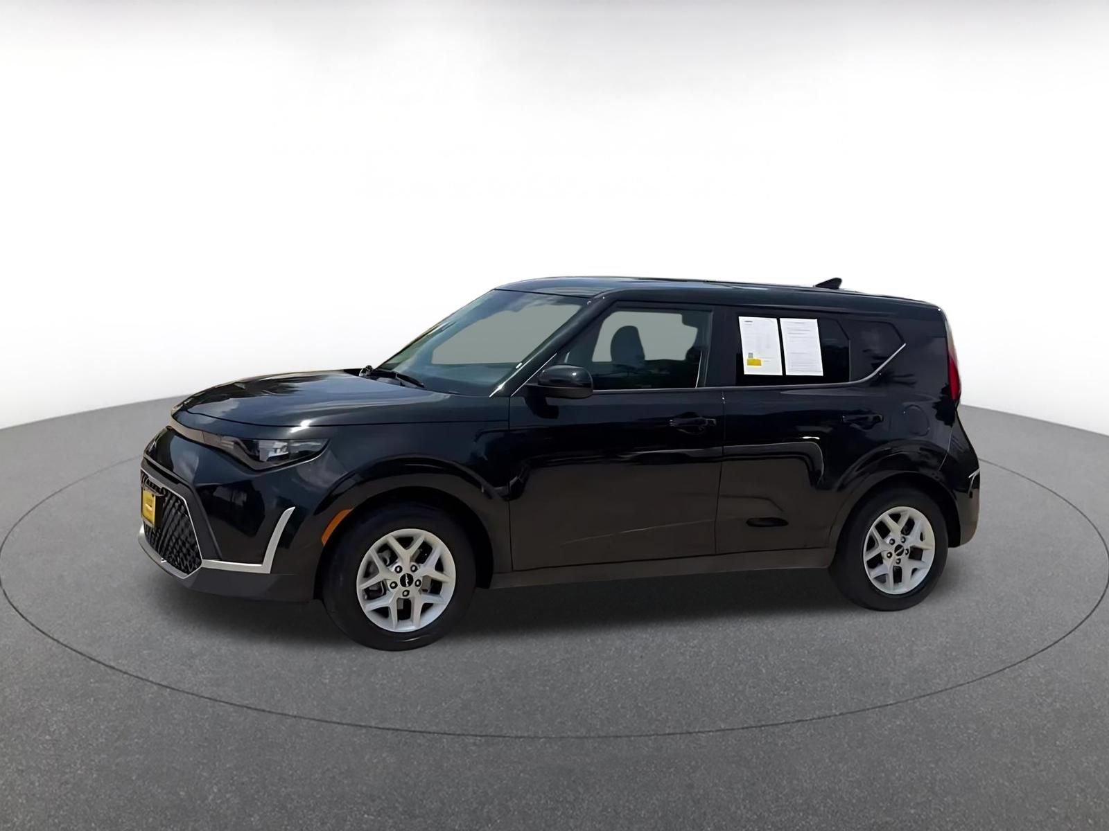 Thumbnail: 2025 Kia Soul - 8