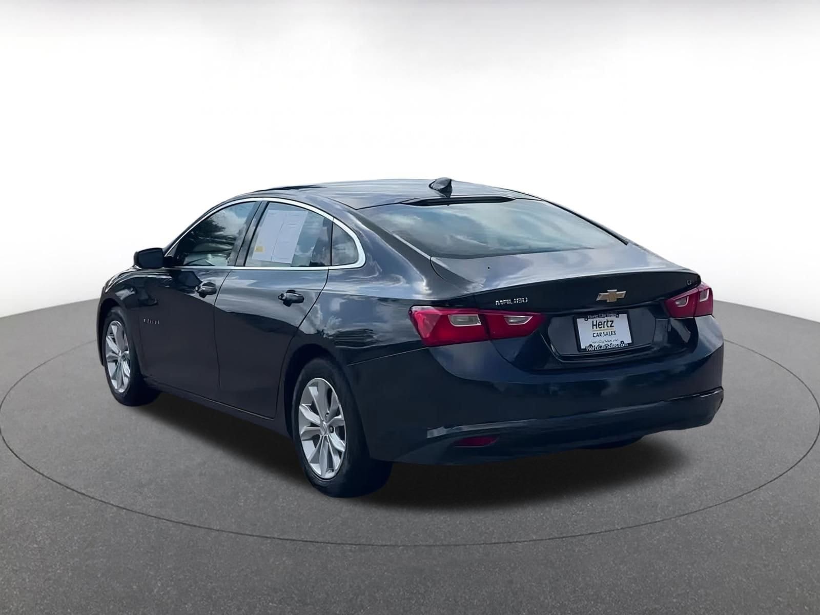 Thumbnail: 2023 Chevrolet Malibu - 11
