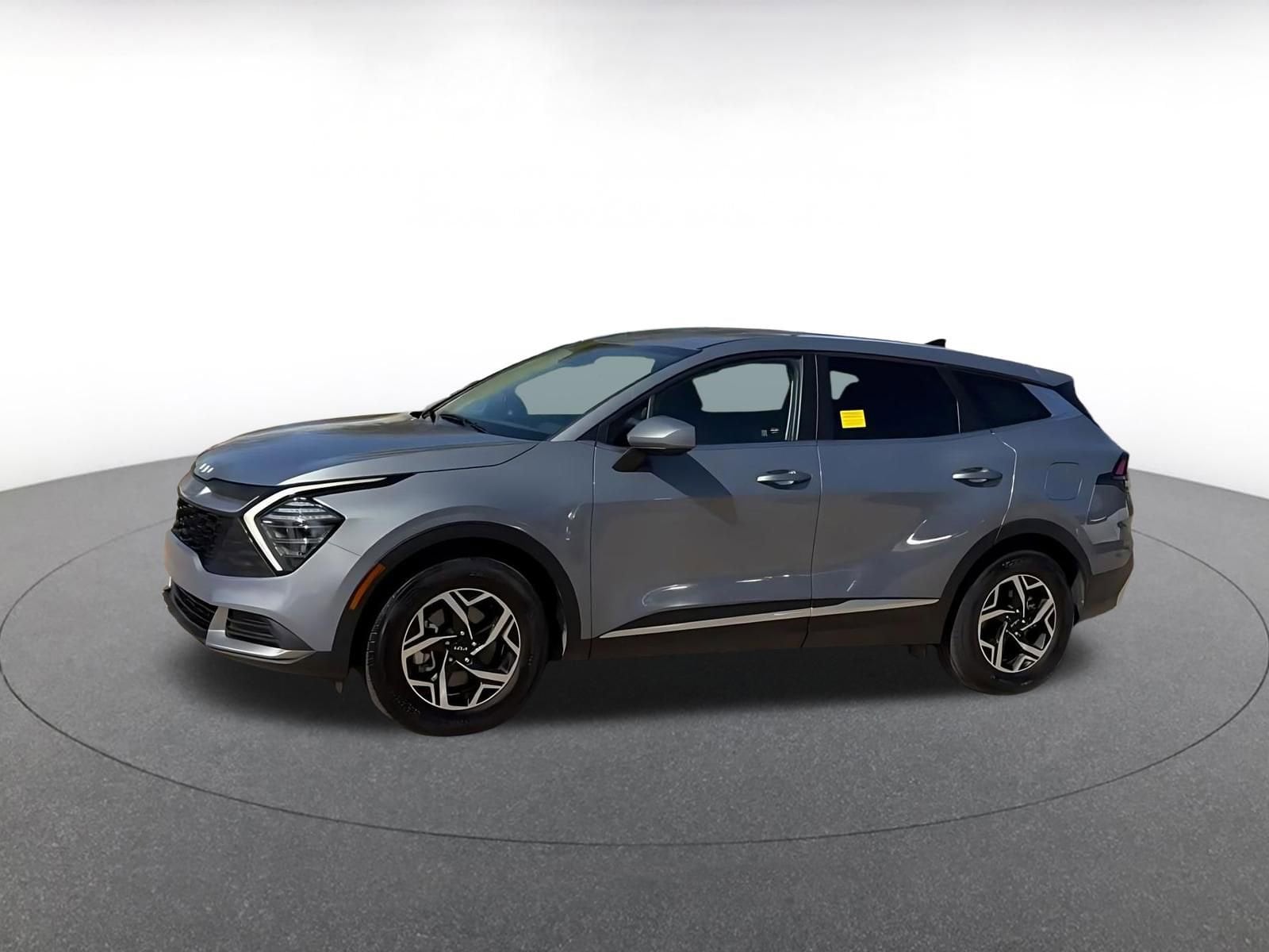 Thumbnail: 2025 Kia Sportage - 8