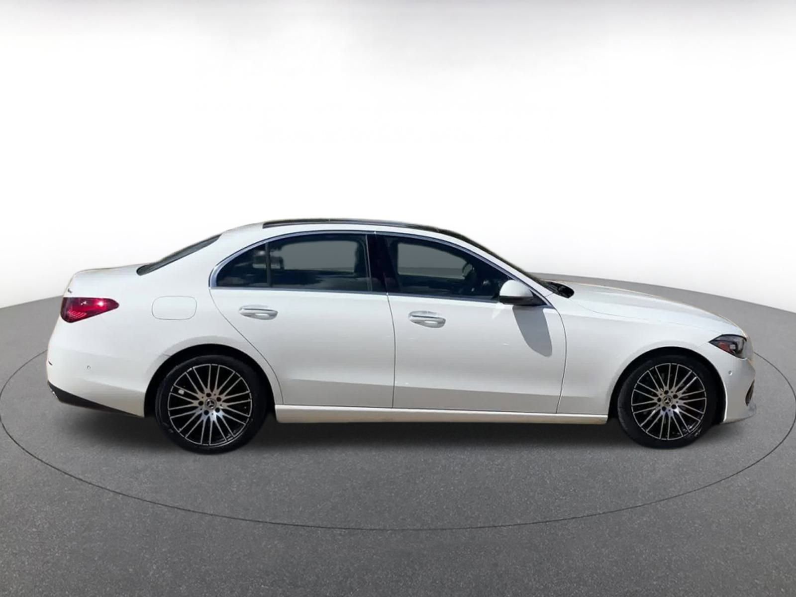 Thumbnail: 2024 Mercedes-Benz C-Class - 15