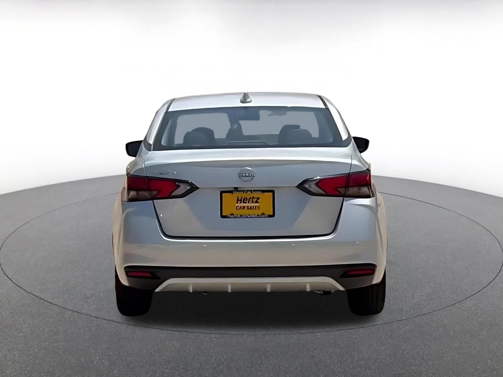 2025 Nissan Versa Sedan SV - Photo 12