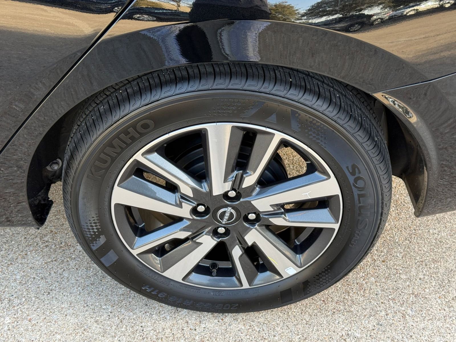 Thumbnail: 2025 Nissan Versa - 30