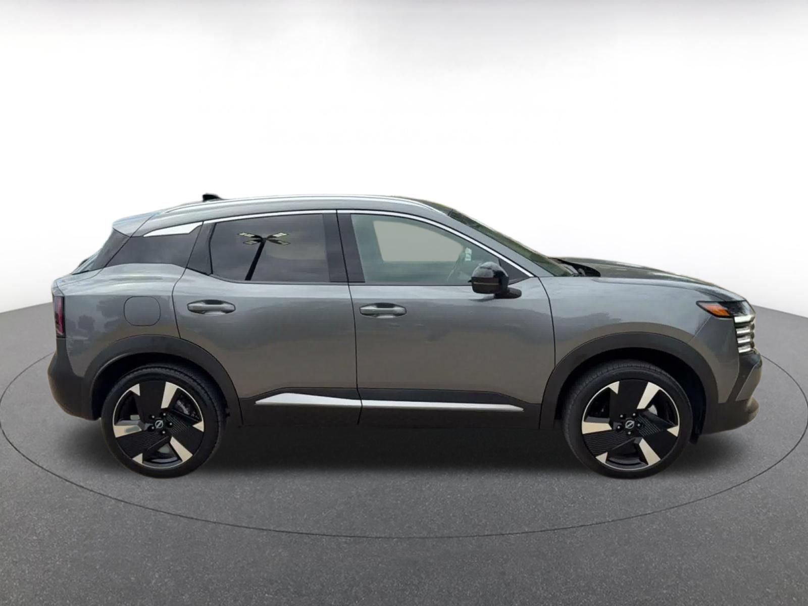 Thumbnail: 2026 Nissan Kicks - 15