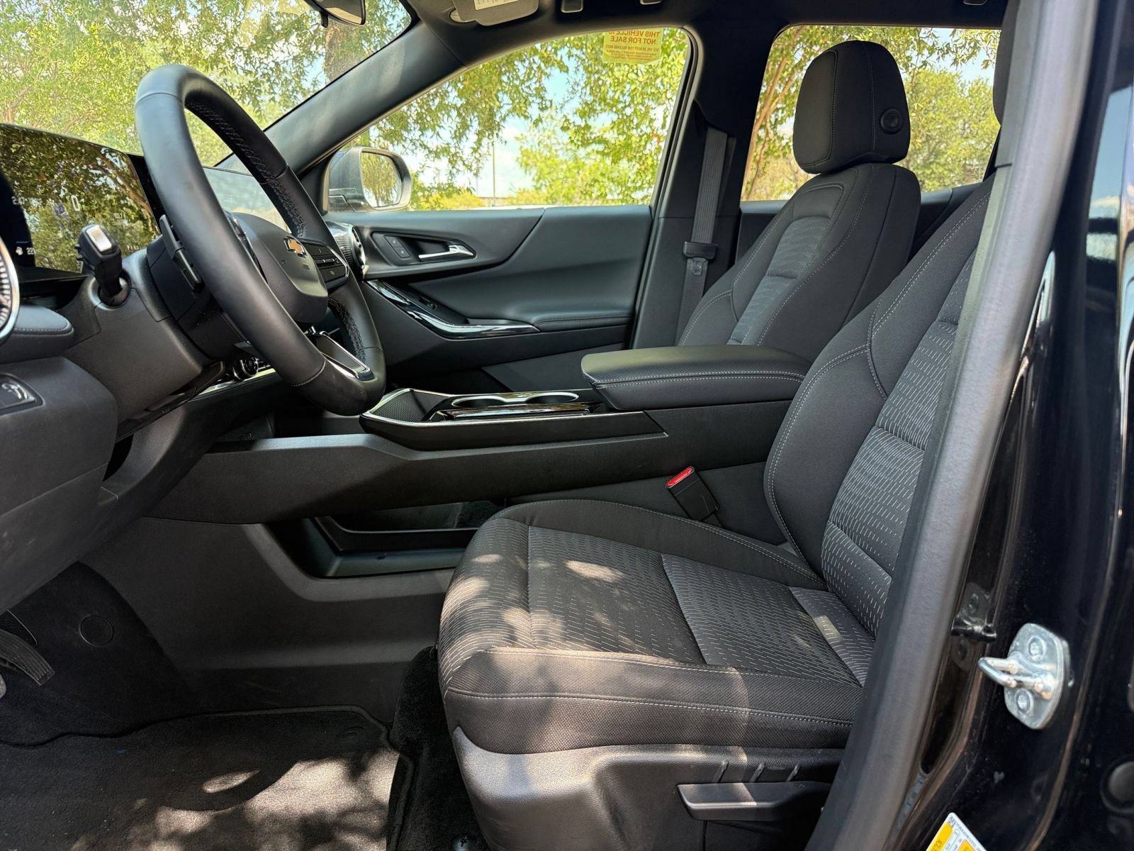 Thumbnail: 2025 Chevrolet Equinox - 29