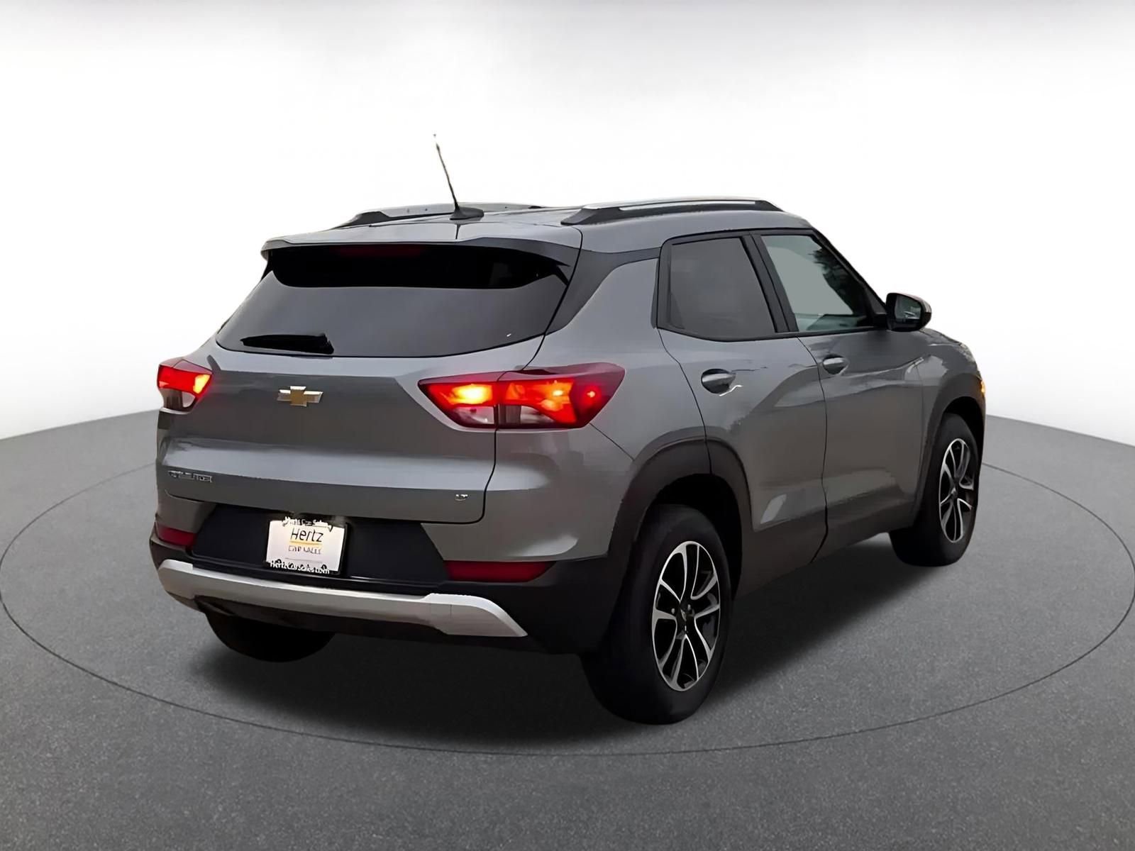 Thumbnail: 2025 Chevrolet TrailBlazer - 14