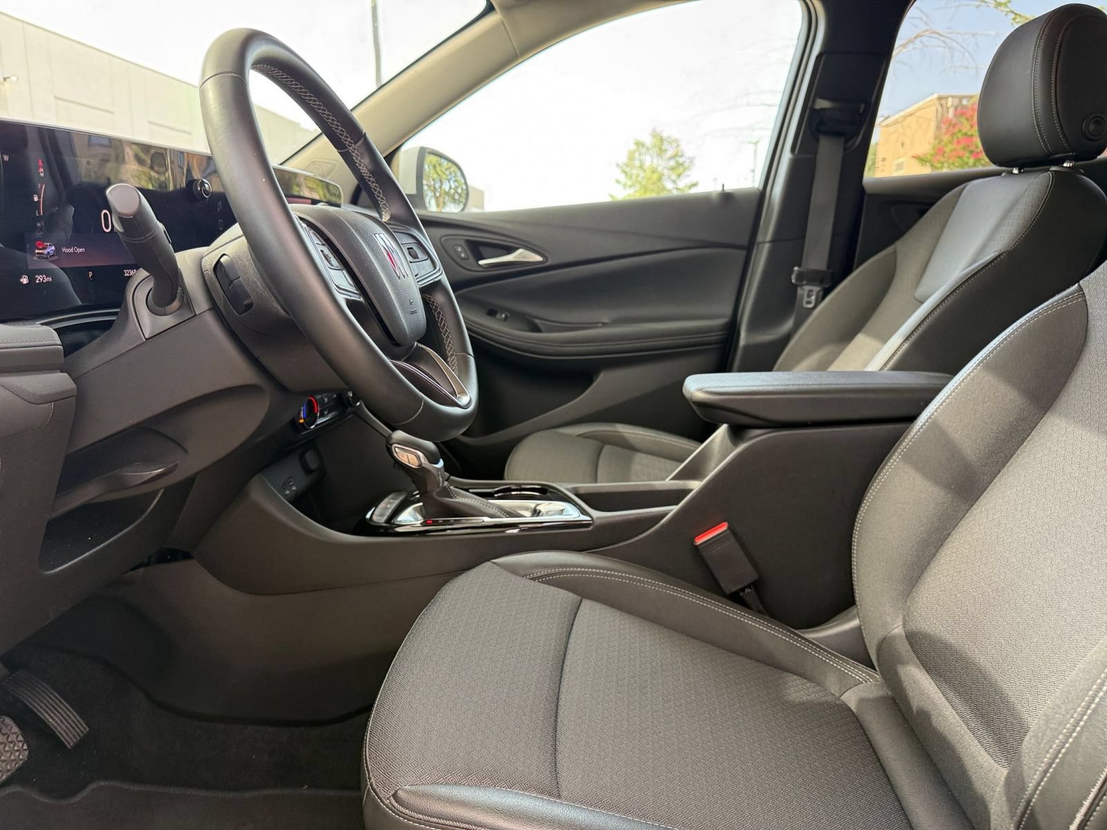 Thumbnail: 2025 Buick Encore GX - 27