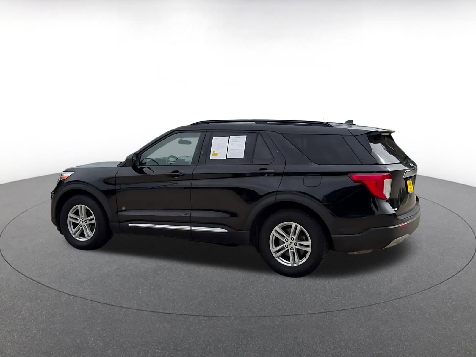 Thumbnail: 2024 Ford Explorer - 10