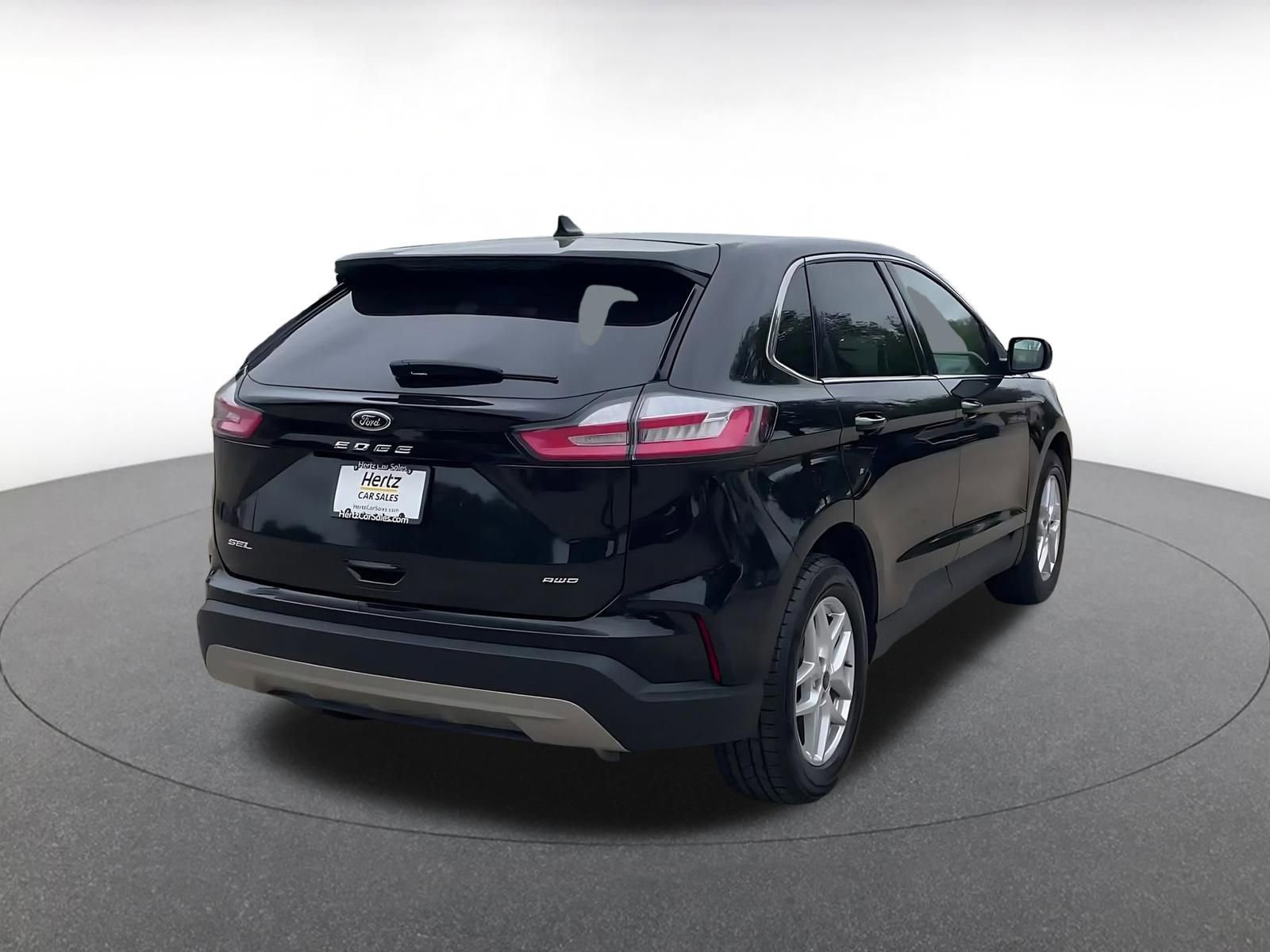 Thumbnail: 2024 Ford Edge - 14