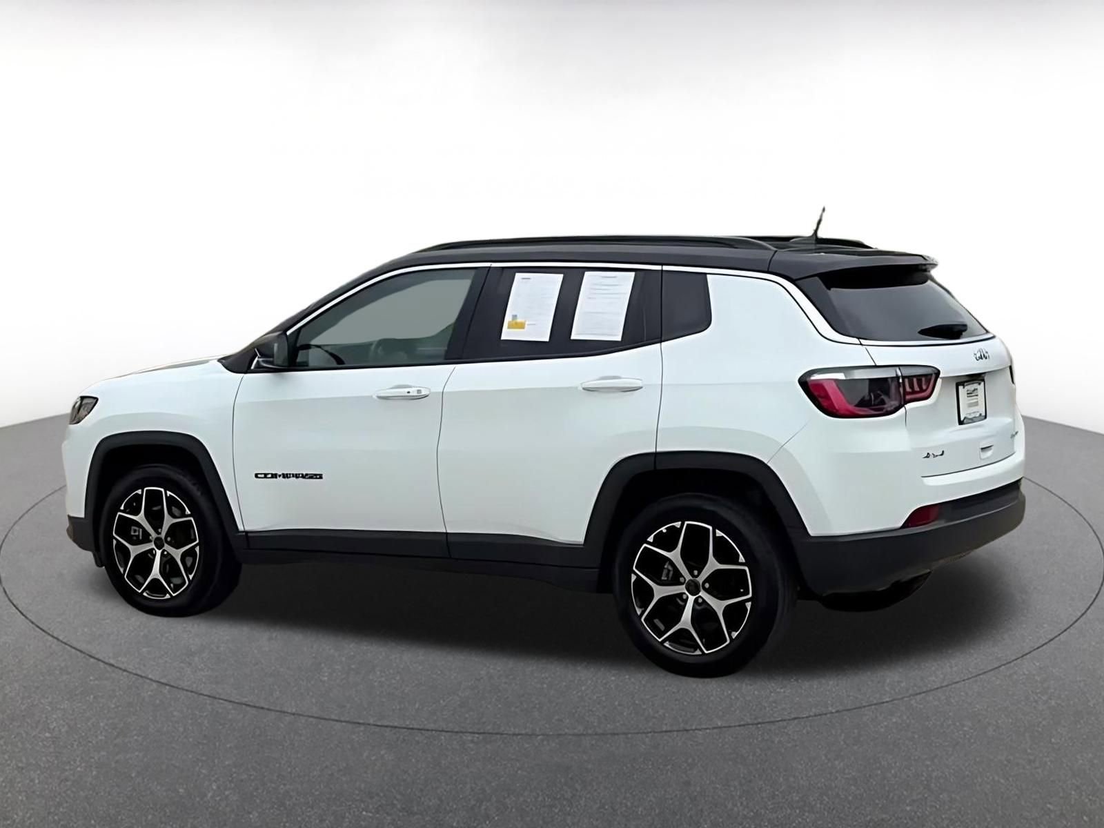 Thumbnail: 2025 Jeep Compass - 11