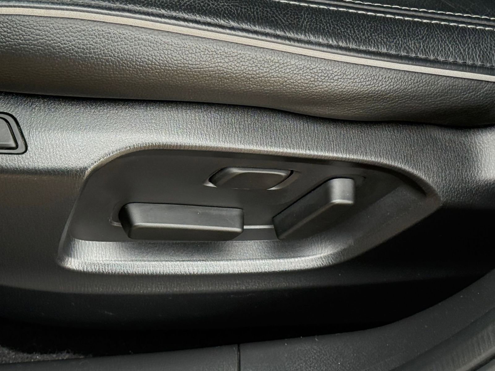 Thumbnail: 2025 Mazda CX-5 - 24