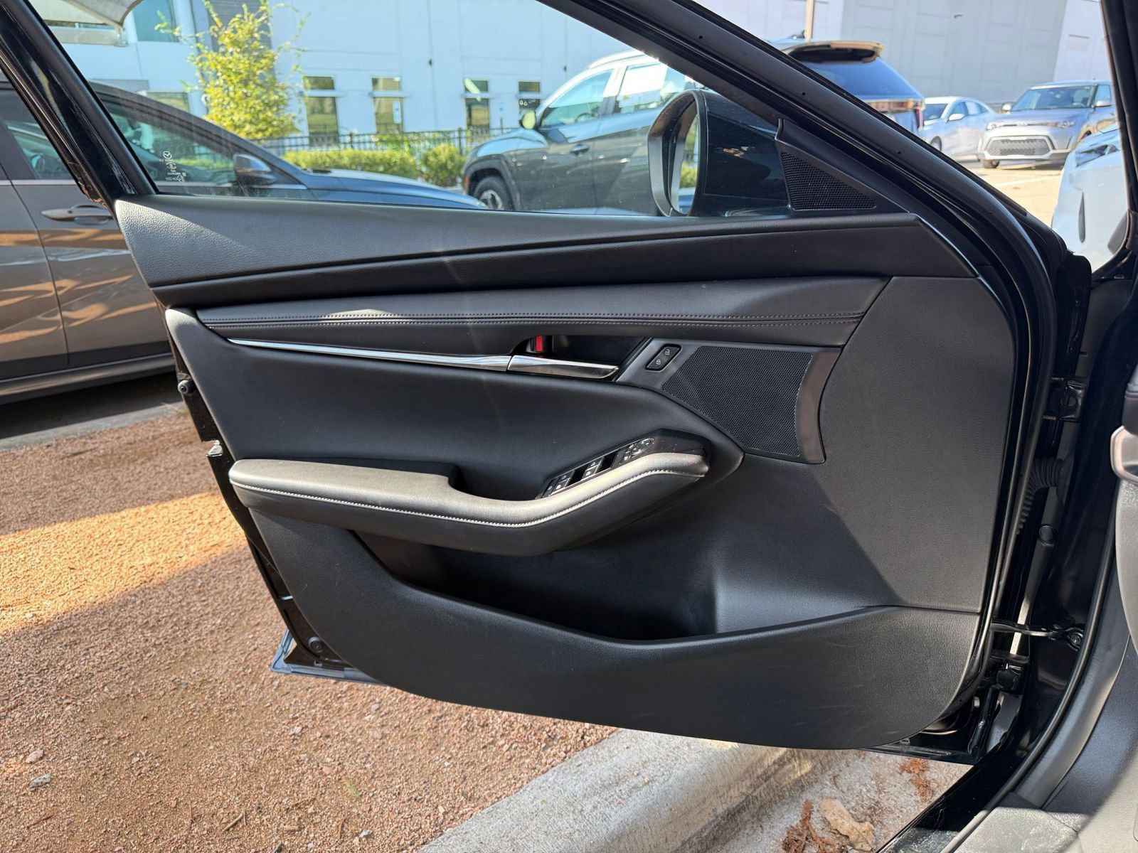 Thumbnail: 2025 Mazda Mazda3 - 20