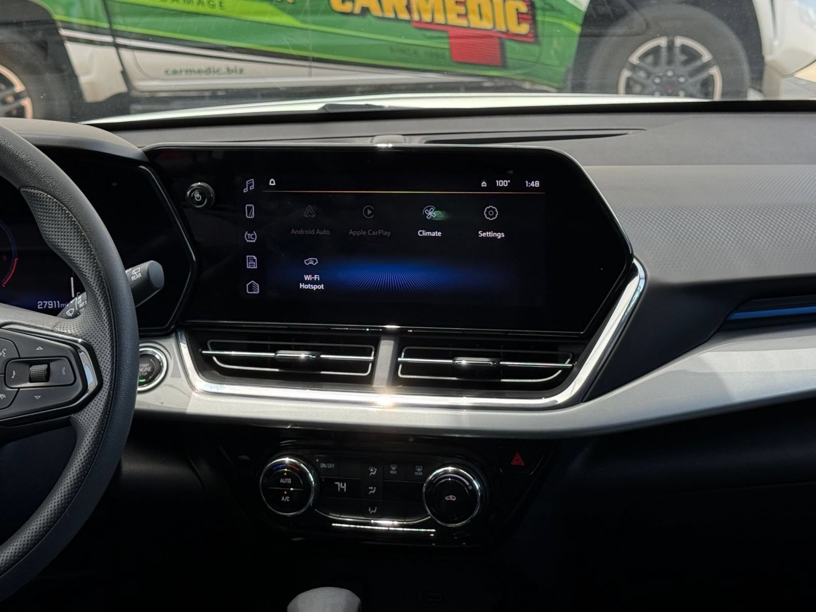 Thumbnail: 2025 Chevrolet Trax - 14