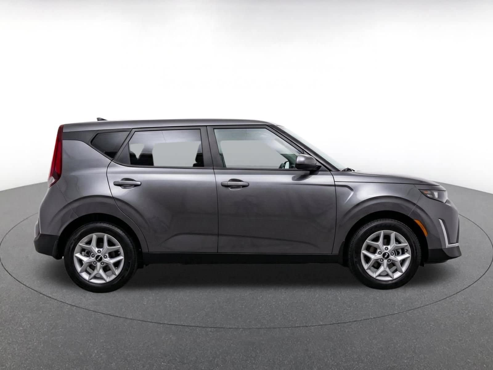 Thumbnail: 2025 Kia Soul - 9