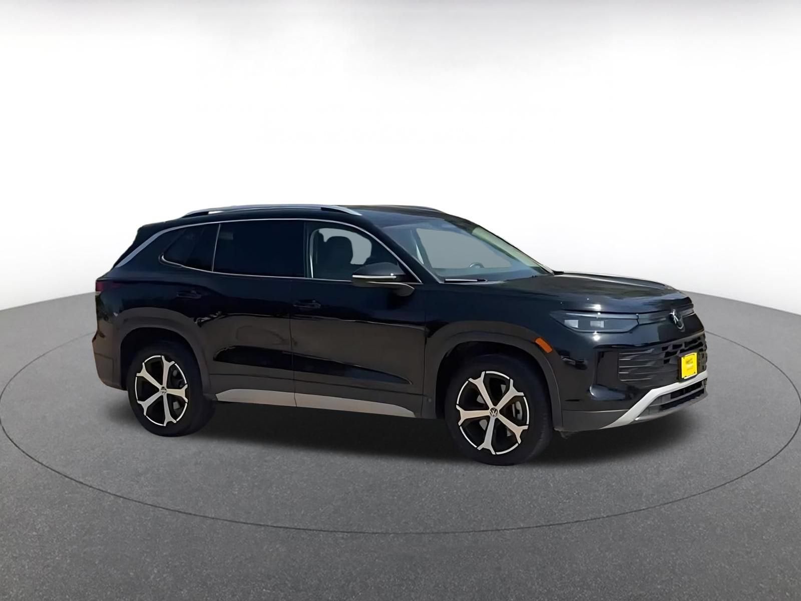 Thumbnail: 2026 Volkswagen Tiguan - 2
