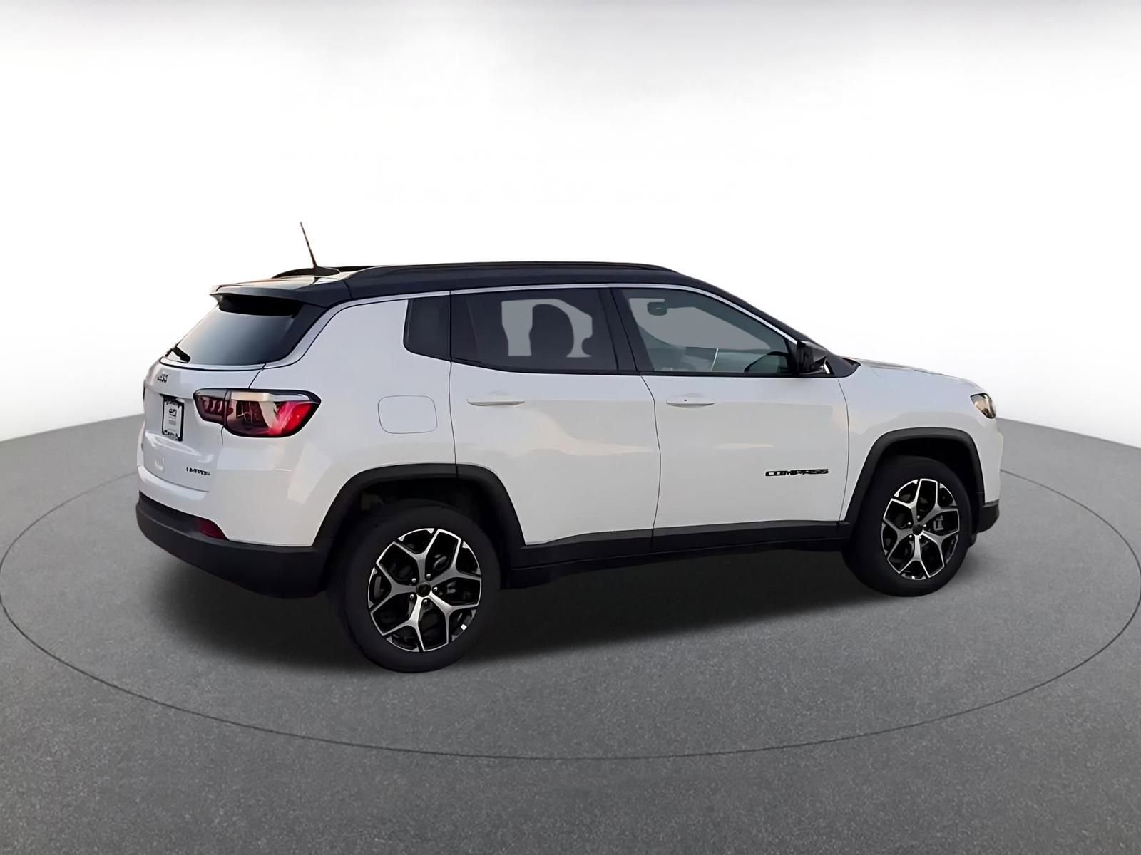 Thumbnail: 2025 Jeep Compass - 15