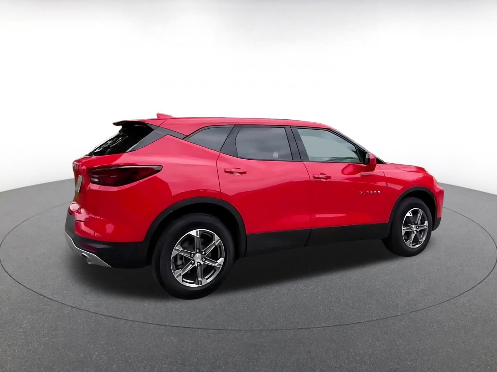 Thumbnail: 2025 Chevrolet Blazer - 15