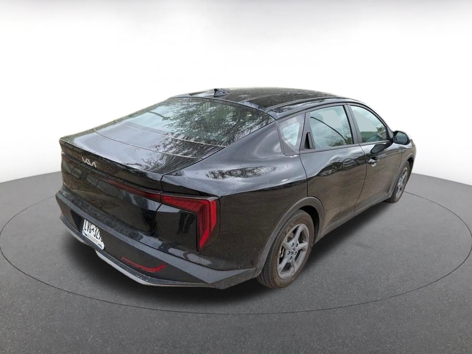 Thumbnail: 2025 Kia K4 - 4