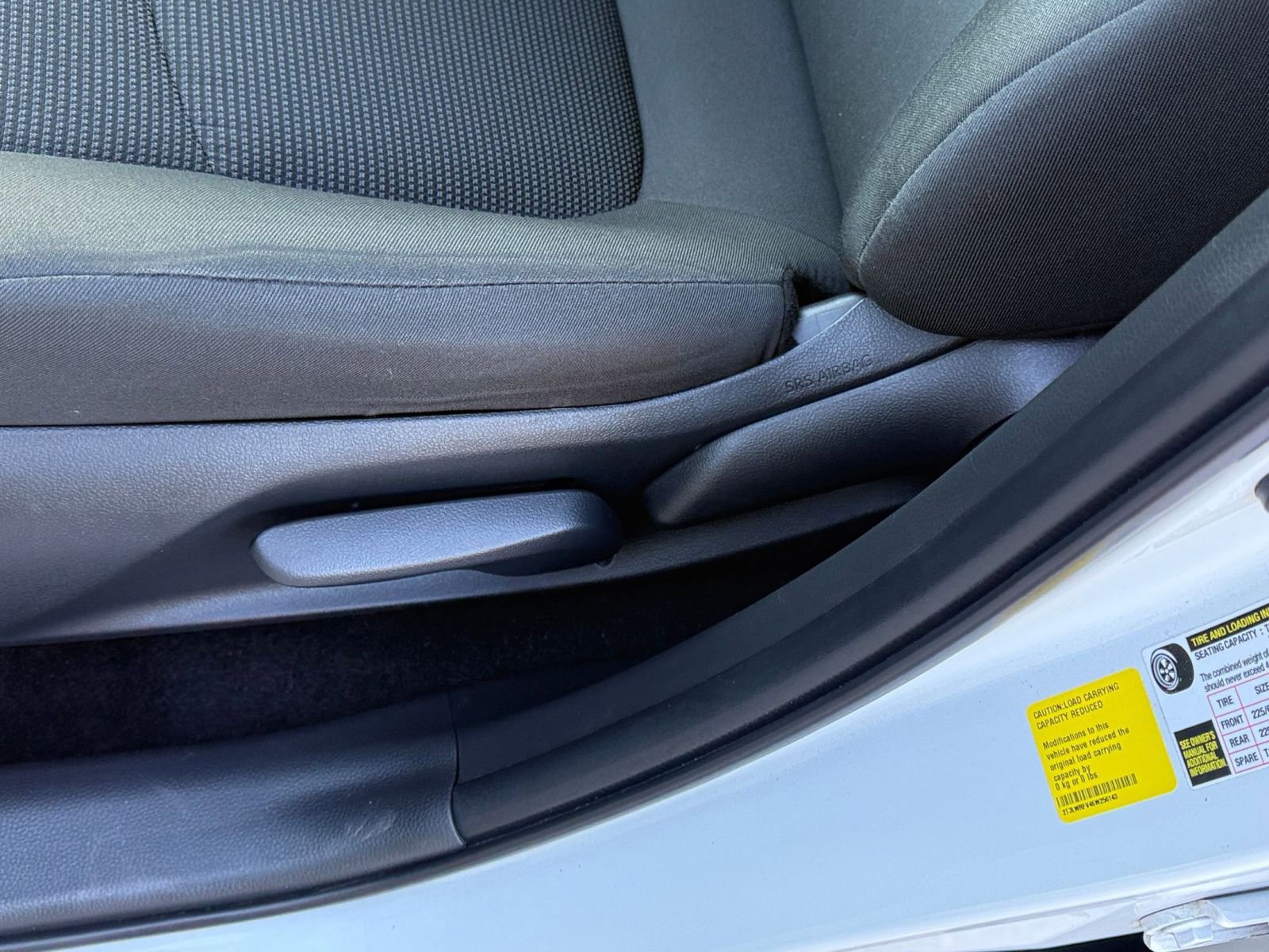 Thumbnail: 2025 Toyota RAV4 - 23