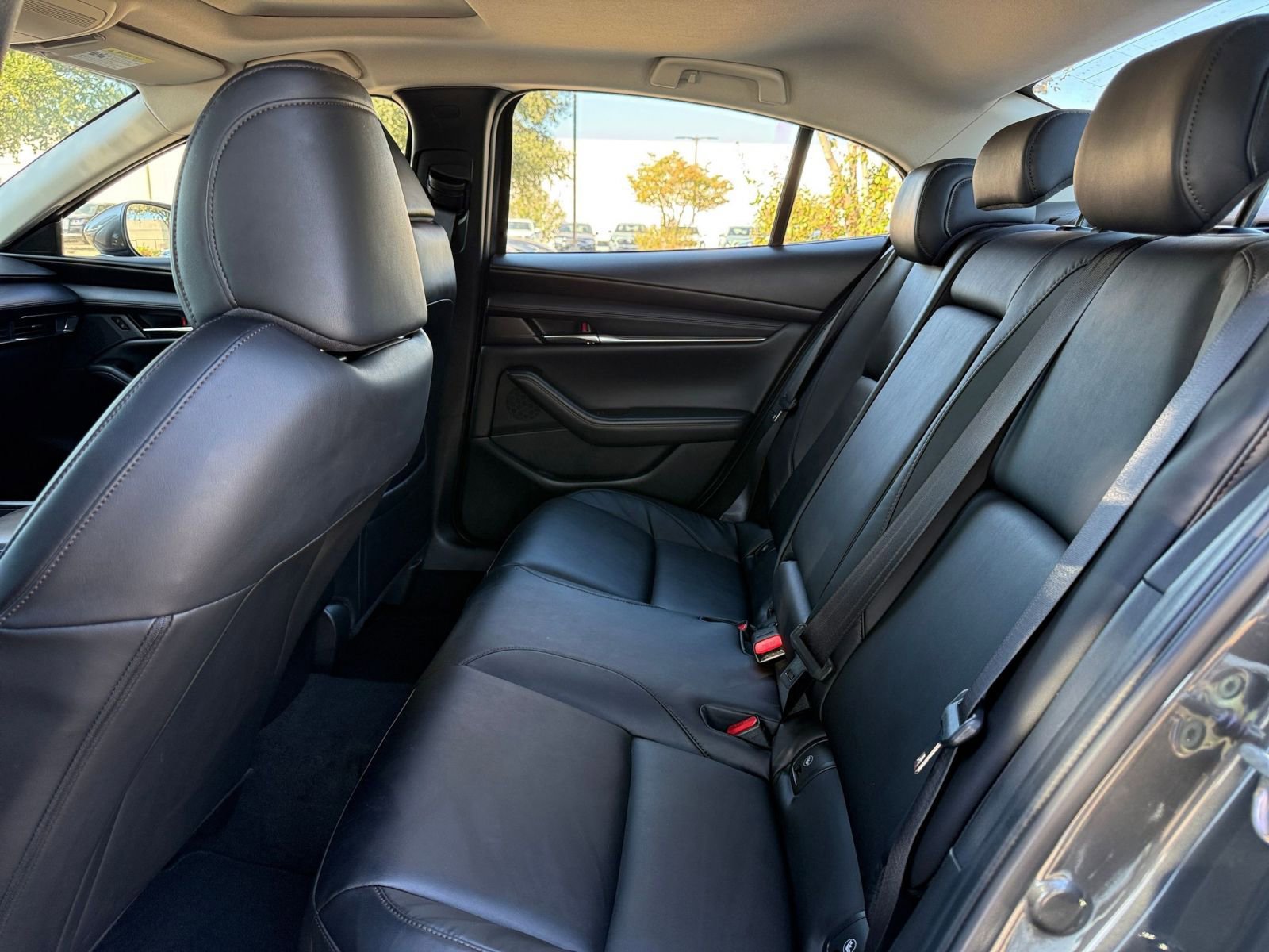 Thumbnail: 2025 Mazda Mazda3 - 25