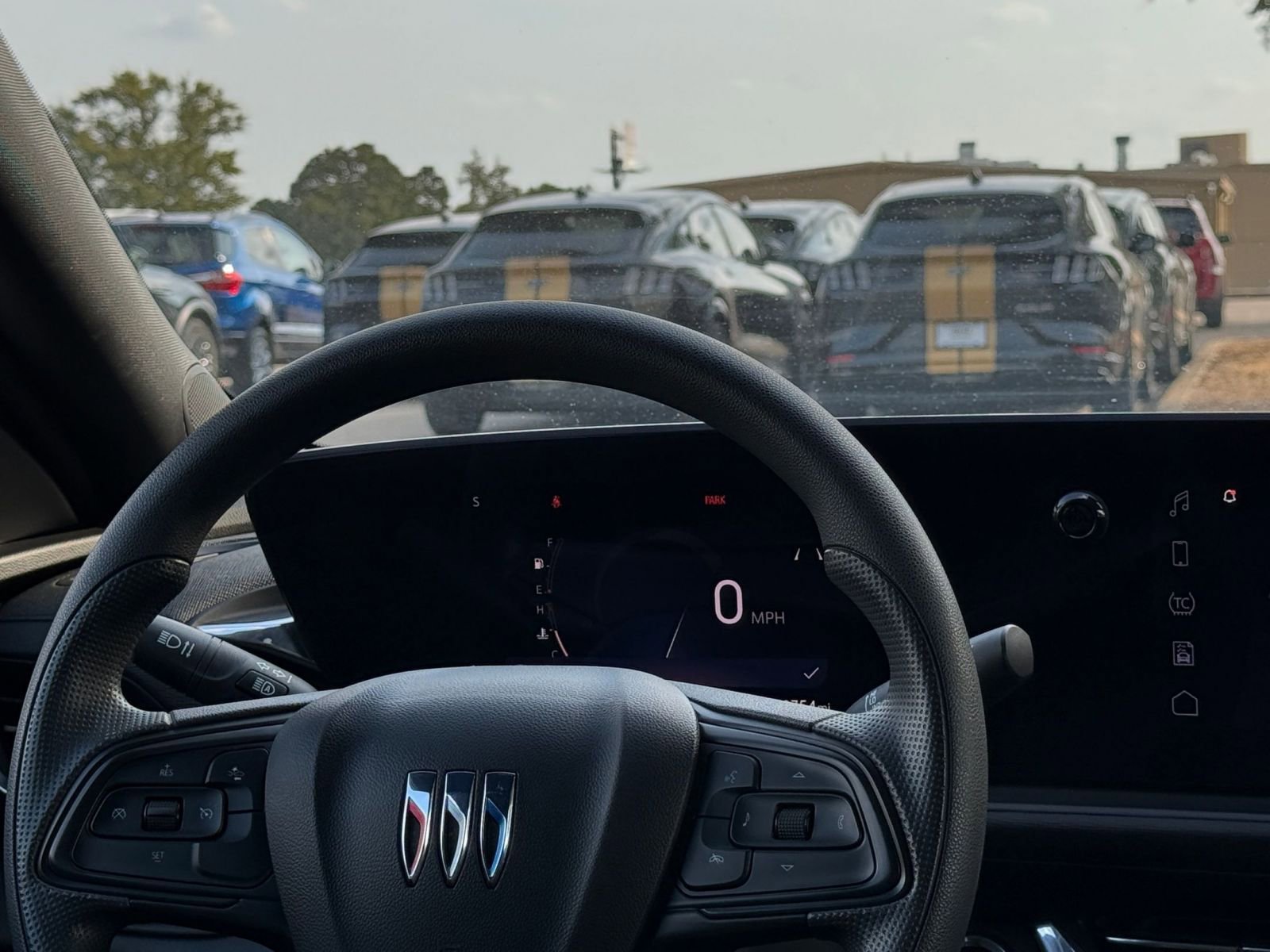 Thumbnail: 2025 Buick Envista - 34