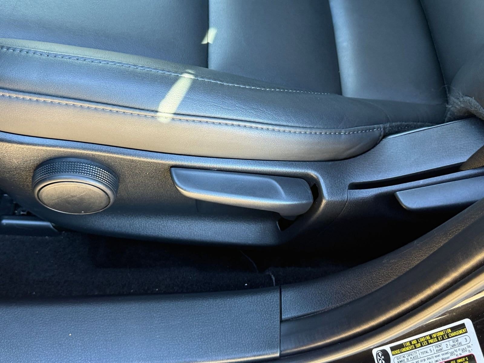 Thumbnail: 2025 Mazda CX-30 - 23