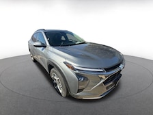 2025 Chevrolet Trax LT -
                  Bedford, TX