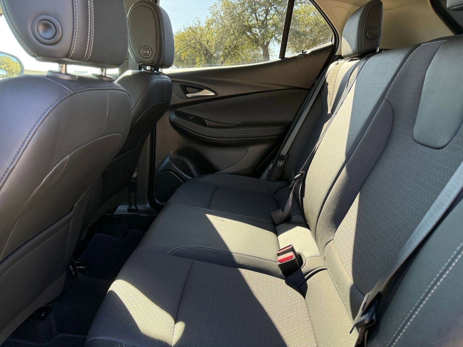 Thumbnail: 2025 Buick Encore GX - 25