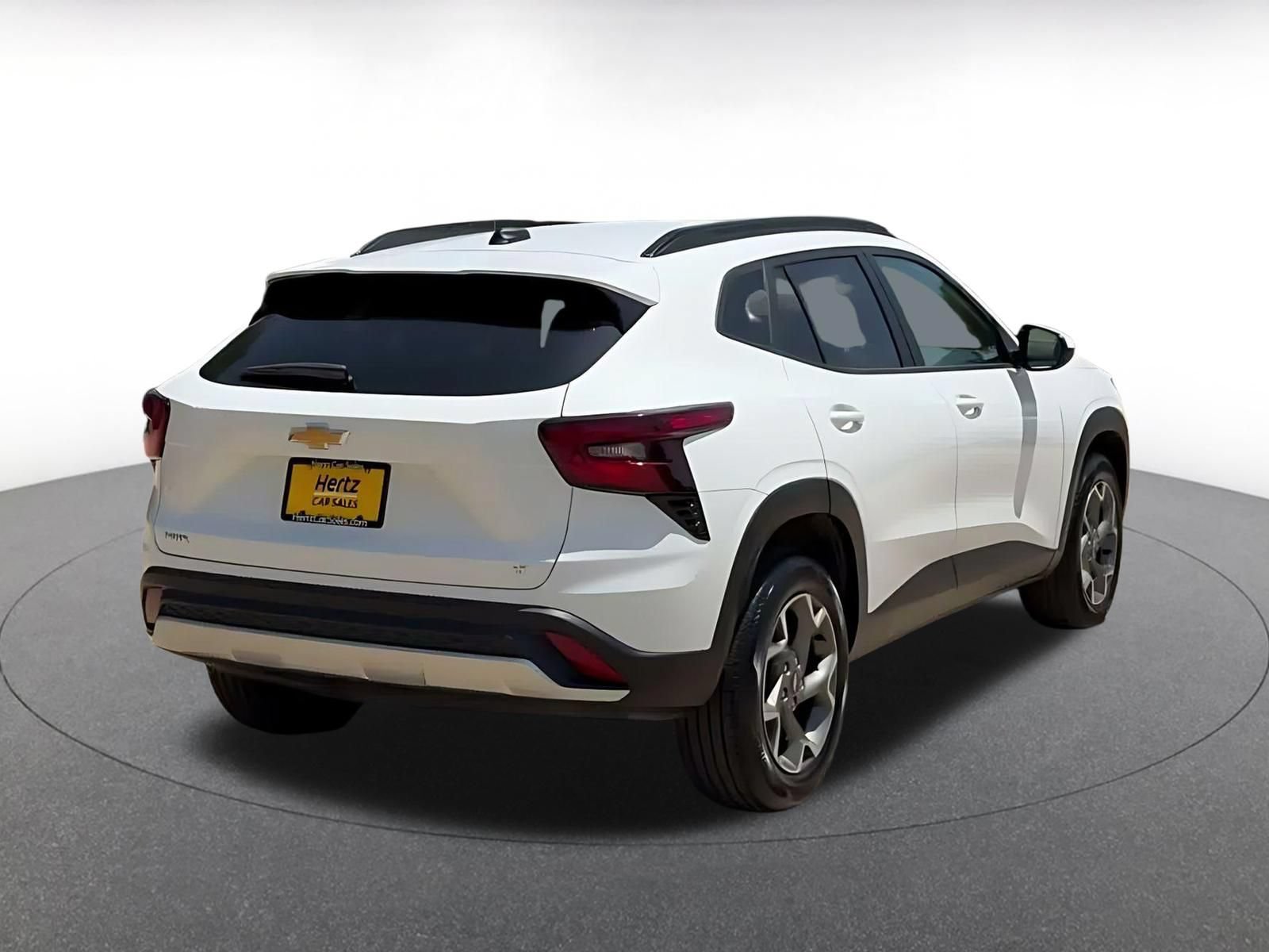 Thumbnail: 2025 Chevrolet Trax - 11