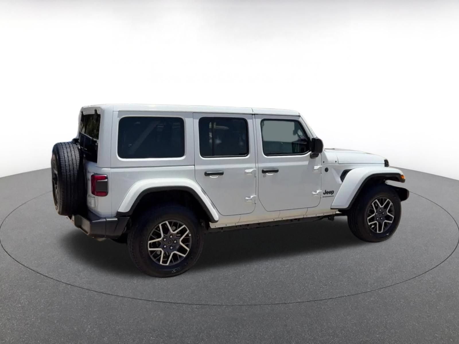 Thumbnail: 2025 Jeep Wrangler - 15
