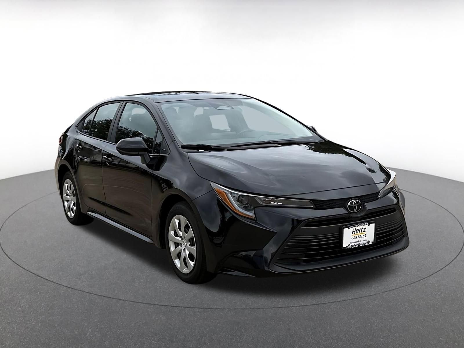 Thumbnail: 2025 Toyota Corolla - 1