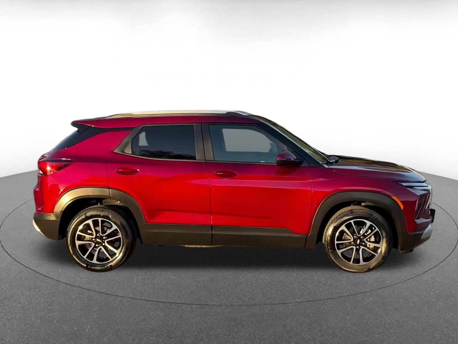 Thumbnail: 2025 Chevrolet TrailBlazer - 16