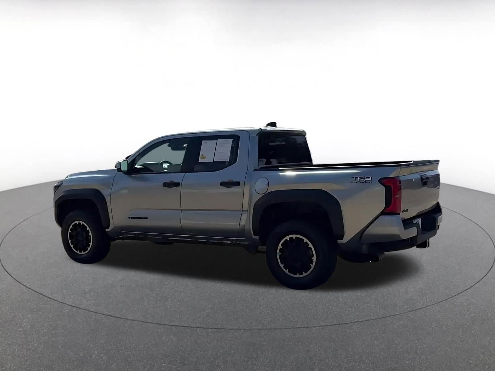 Thumbnail: 2024 Toyota Tacoma - 10